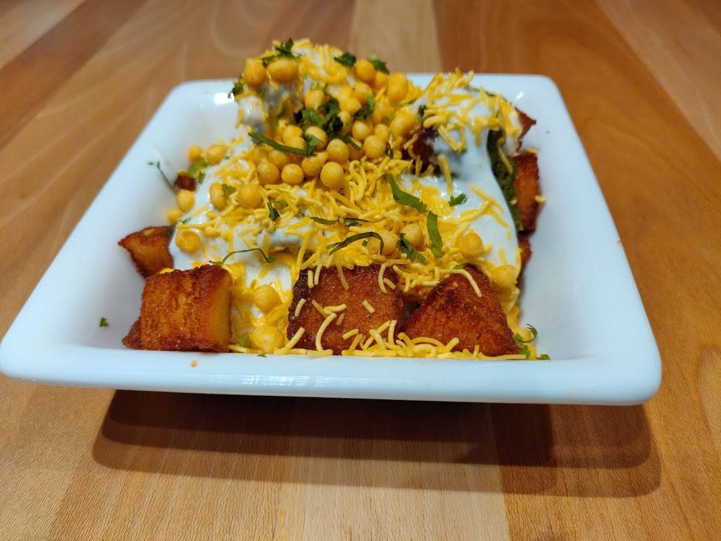 NeeHees Indian Vegetarian Street Food | restaurant | 6080 Sawmill Rd, Dublin, OH 43017, USA | 6143896304 OR +1 614-389-6304