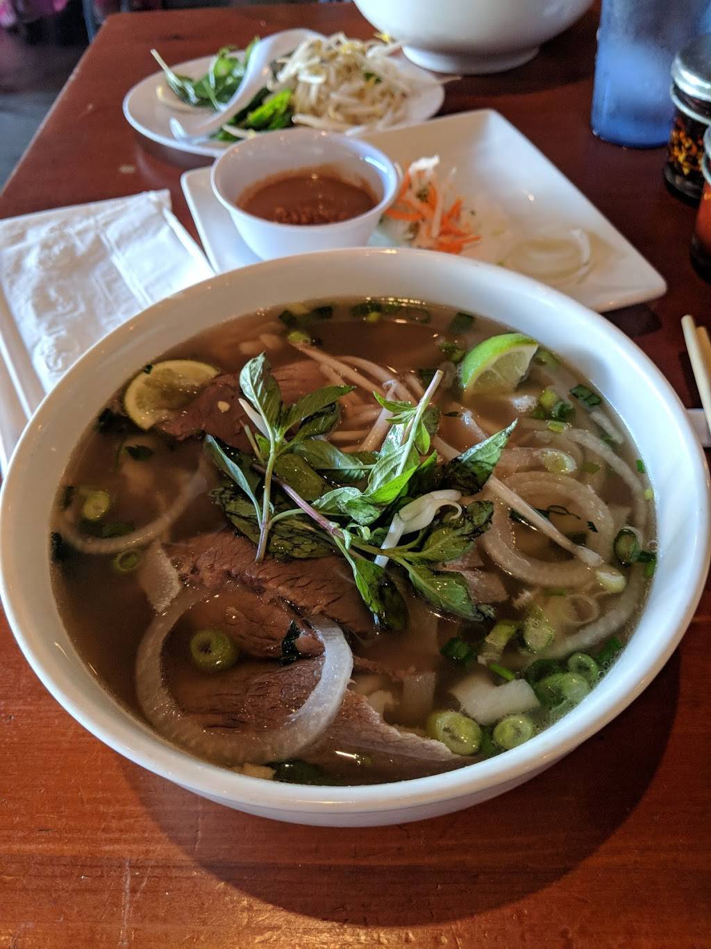 Pho Show | restaurant | 4349 Sepulveda Blvd, Culver City, CA 90230, USA | 3103985200 OR +1 310-398-5200