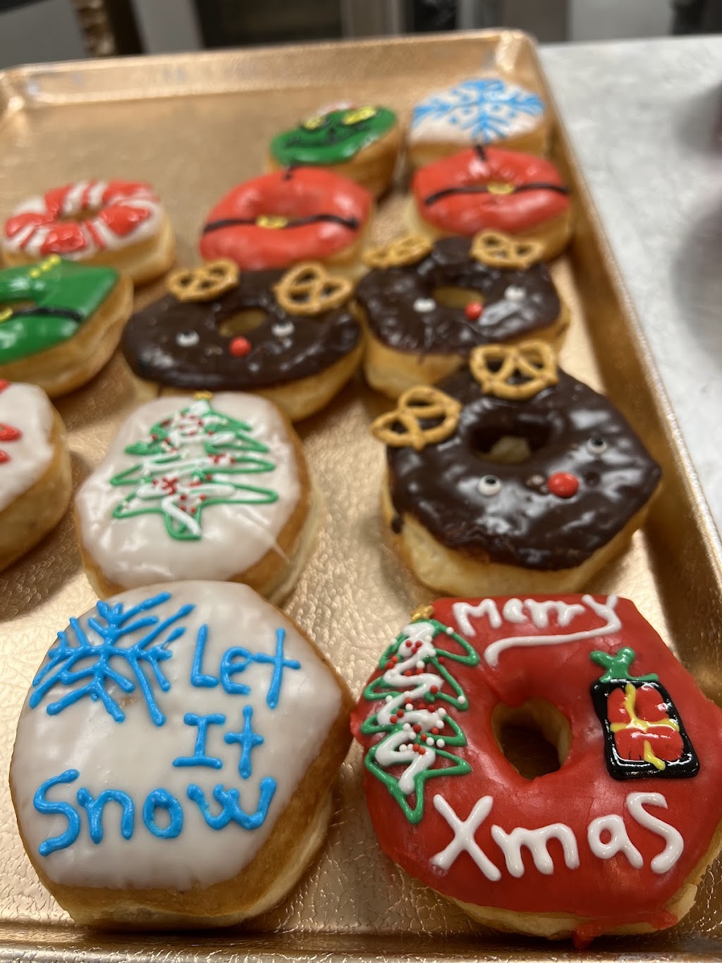 Shipley Do-Nuts | meal takeaway | 6362 De Zavala Rd, San Antonio, TX 78249, USA | 2106003978 OR +1 210-600-3978