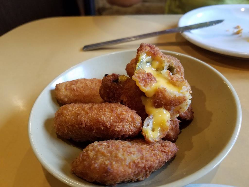 Pinocchios Restaurant | meal delivery | 131 E Baltimore Ave, Media, PA 19063, USA | 6105667767 OR +1 610-566-7767