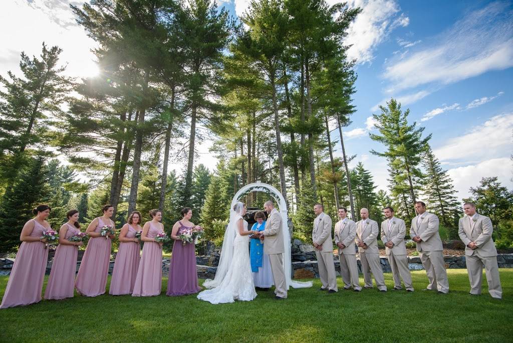 Diadema Golf Club & Restaurant | restaurant | 419 New Portland Rd, North Anson, ME 04958, USA | 2076353060 OR +1 207-635-3060