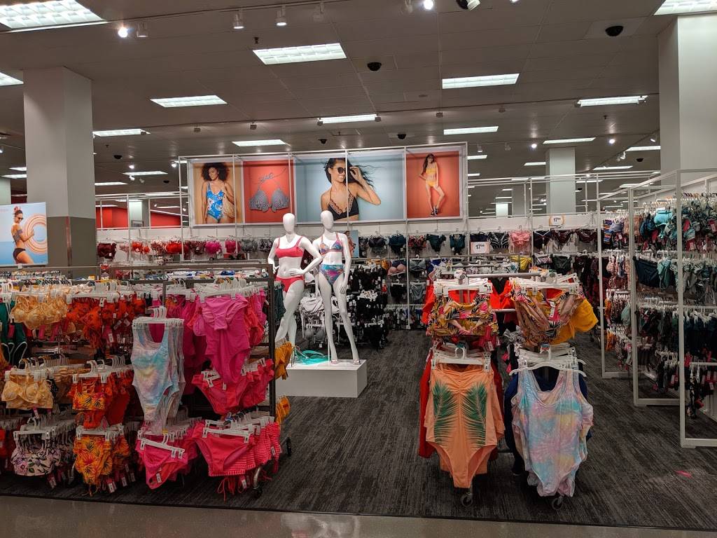 Westfield Mission Valley | shopping mall | 1640 Camino Del Rio N, San Diego, CA 92108, USA | 6192966375 OR +1 619-296-6375