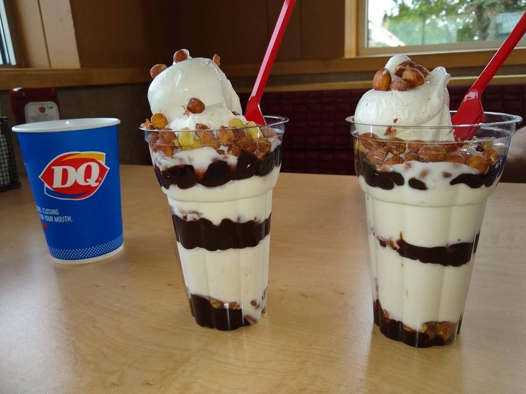 Dairy Queen Grill & Chill | restaurant | 819 Century Ave N, Maplewood, MN 55119, USA | 6517397143 OR +1 651-739-7143