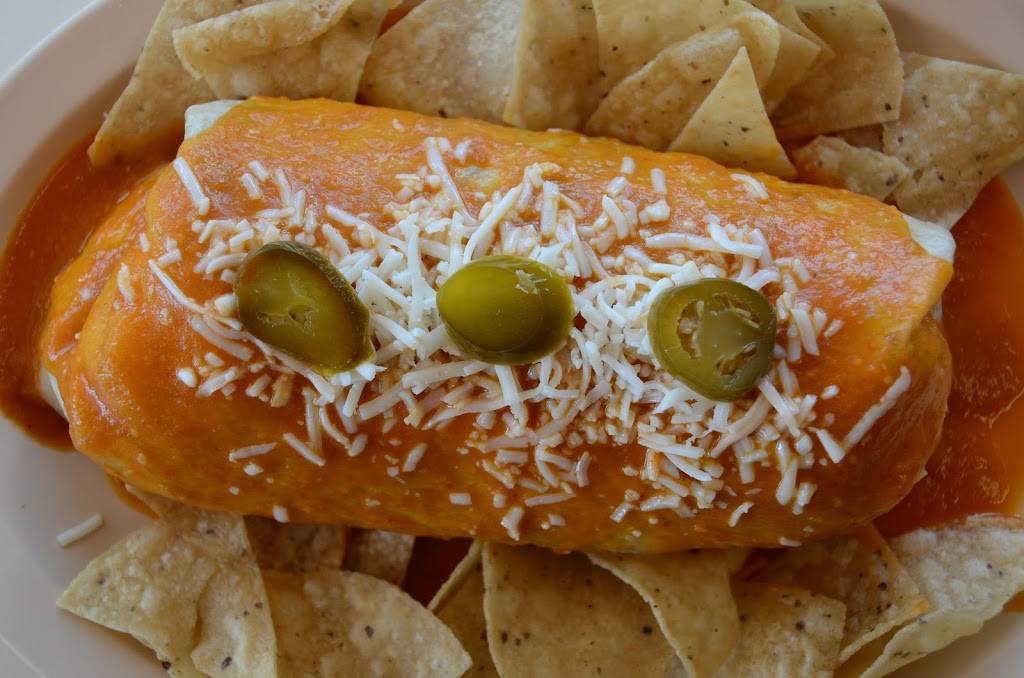 Burrito Bravo | restaurant | 4206 Charles St, Rockford, IL 61108, USA | 8152310031 OR +1 815-231-0031