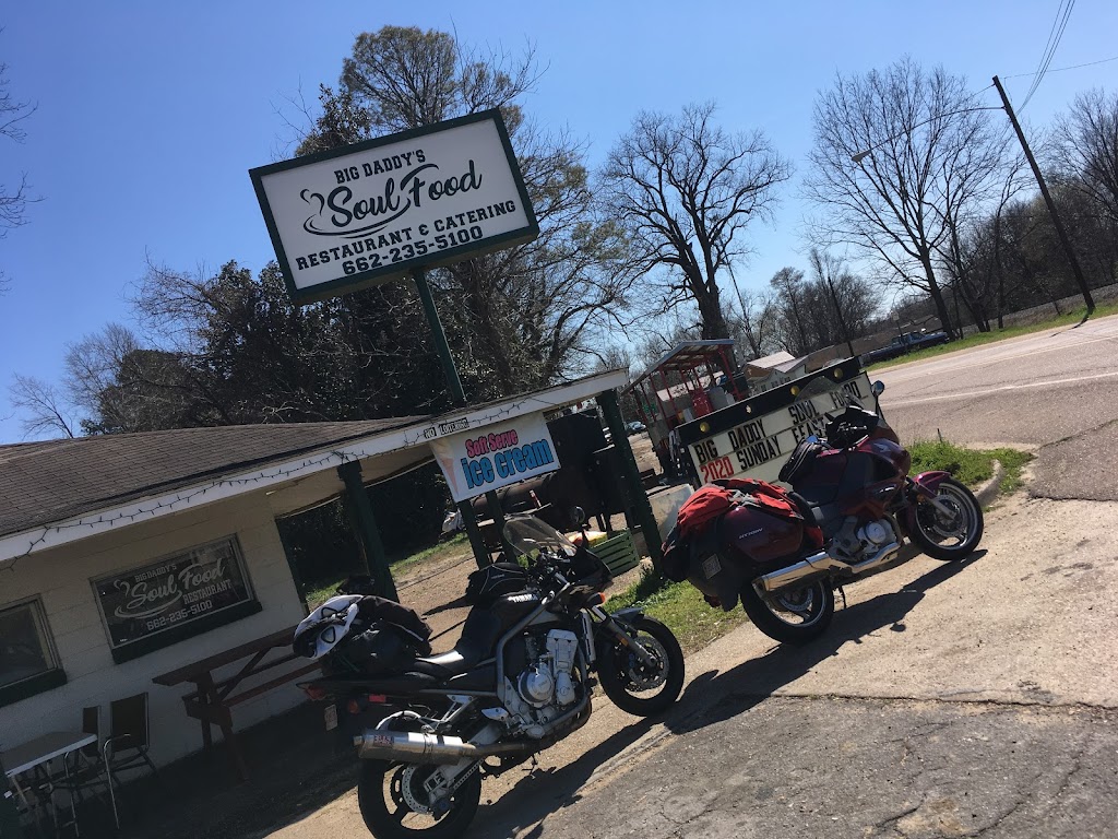Big Daddys Soul Food | restaurant | 15288 Martin Luther King Dr, Tchula, MS 39169, USA | 6622355100 OR +1 662-235-5100