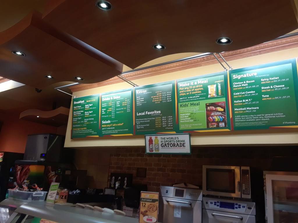 Subway | restaurant | 6022 N First St, Fresno, CA 93710, USA | 5594310700 OR +1 559-431-0700