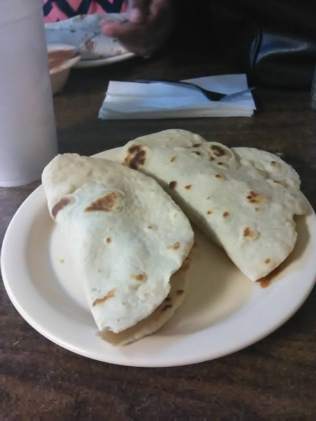 Mittman Fine Foods | restaurant | 1125 S Mittman St, San Antonio, TX 78210, USA | 2105323318 OR +1 210-532-3318