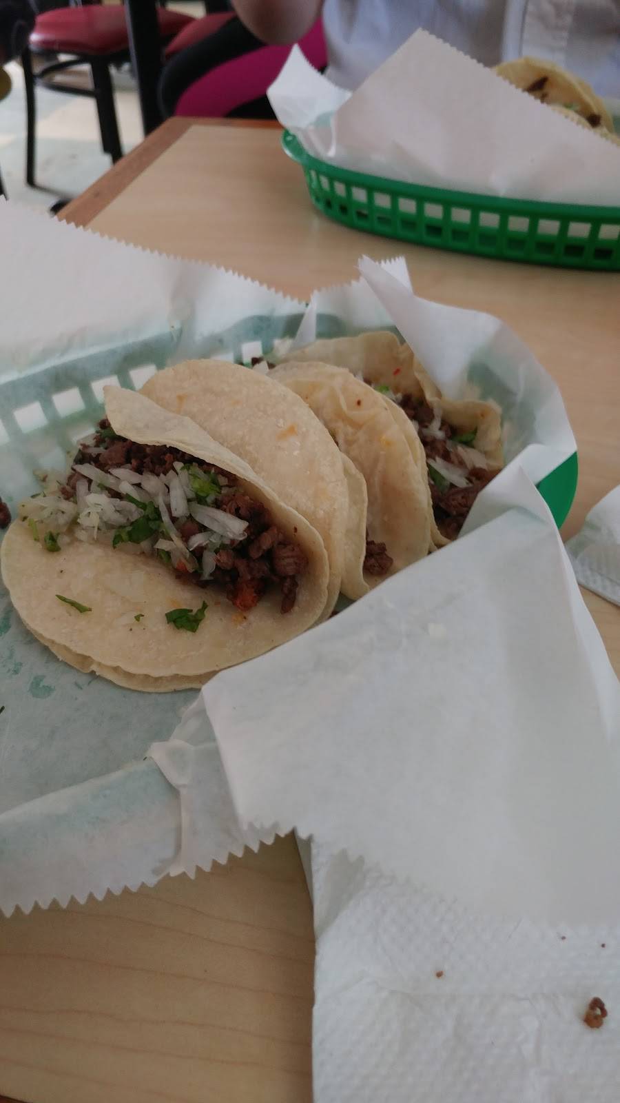 El Pueblito | restaurant | 308 Pine Needle Dr, Longs, SC 29568, USA | 8433995886 OR +1 843-399-5886