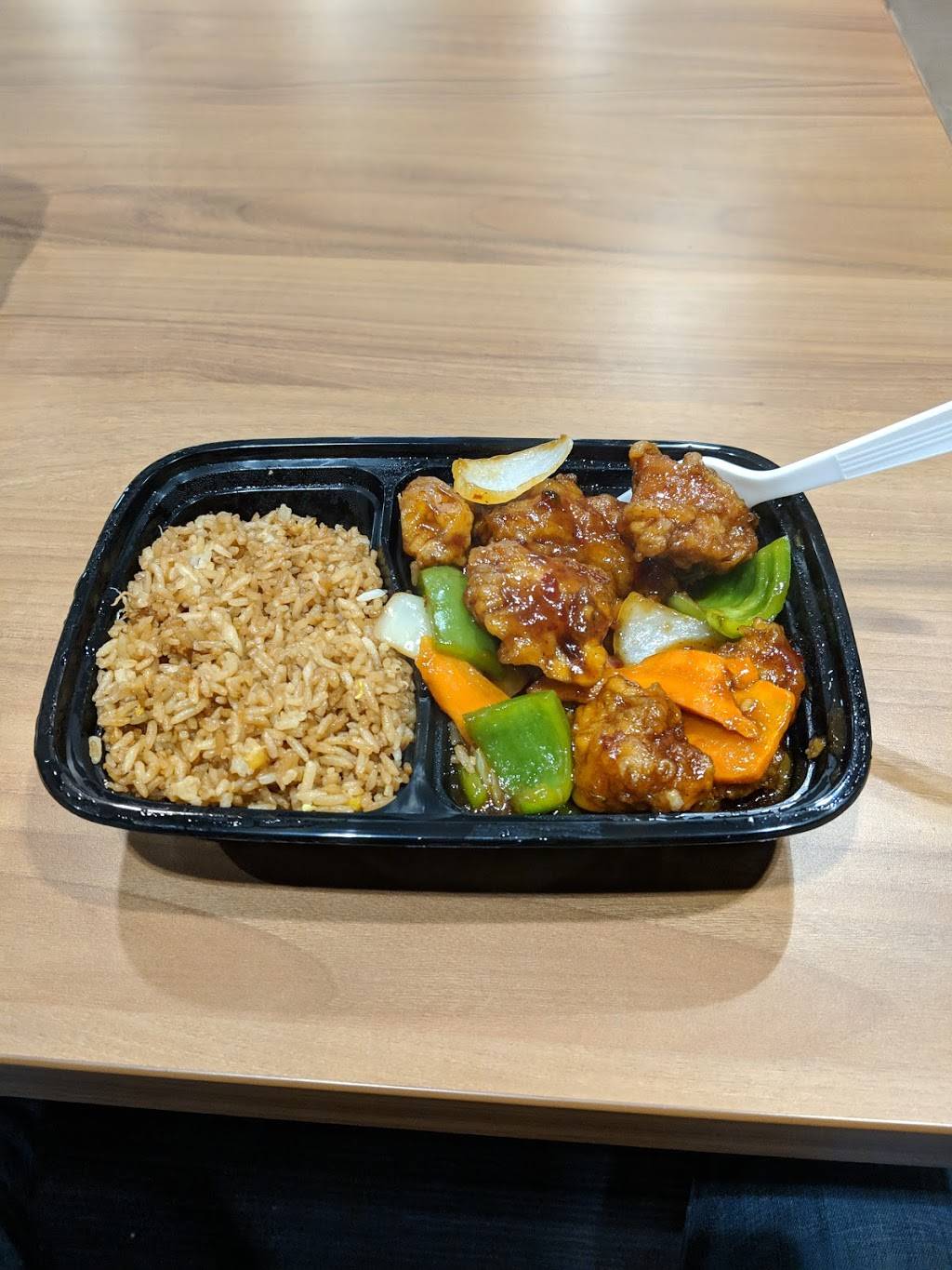 Q2 Bistro | restaurant | 472 Polaris Pkwy, Westerville, OH 43082, USA | 6148981988 OR +1 614-898-1988