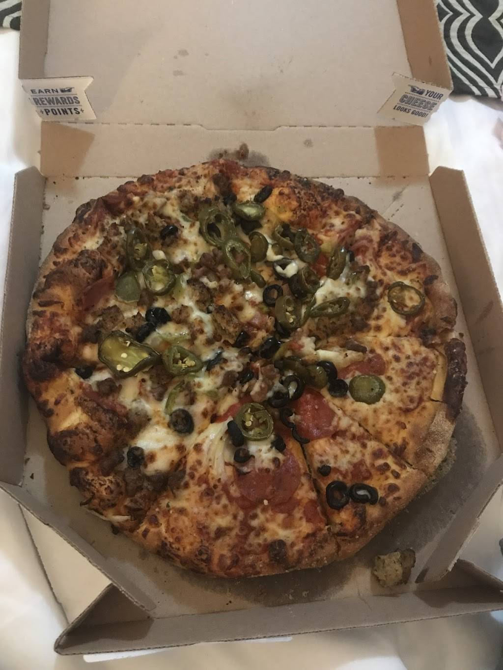 Dominos Pizza | meal delivery | 7087 Old Harding Pike, Nashville, TN 37221, USA | 6156463000 OR +1 615-646-3000