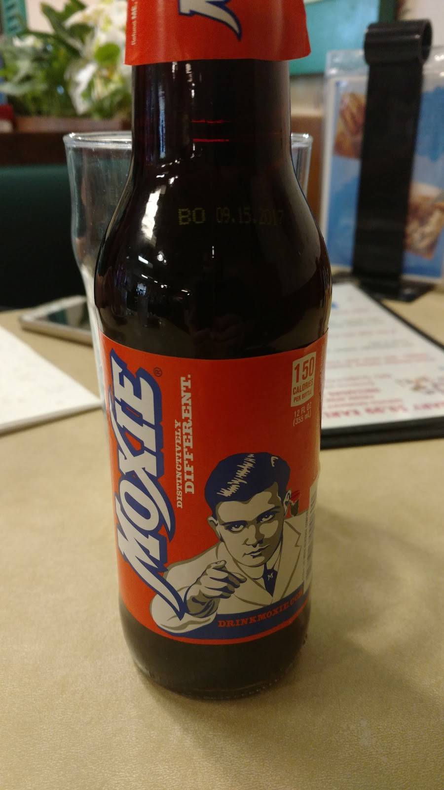 Blakes Restaurant DW | restaurant | 53 Hooksett Rd, Manchester, NH 03104, USA | 6036271110 OR +1 603-627-1110