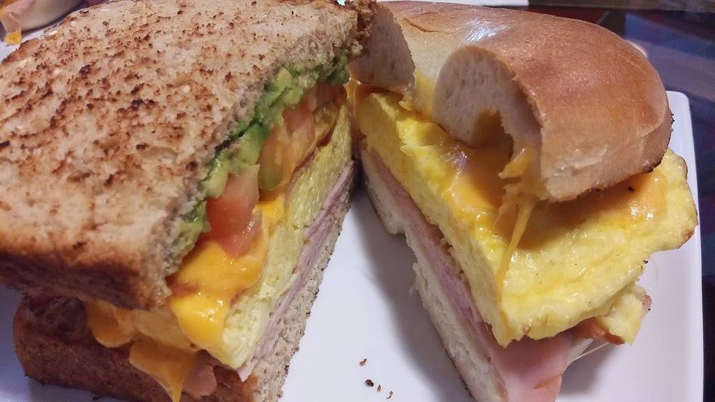 Xpresso Urban Cafe | cafe | 2681 Green River Rd #101, Corona, CA 92882, USA | 9518472593 OR +1 951-847-2593