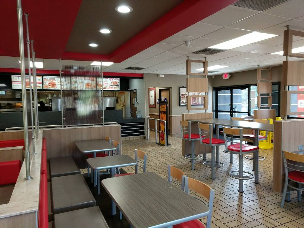 Burger King | restaurant | 1030 McLaughlin Ave, San Jose, CA 95122, USA | 4082792935 OR +1 408-279-2935