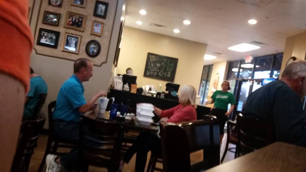 Stefaninas Winghaven | restaurant | 3002 Winghaven Blvd, OFallon, MO 63368, USA | 6366253333 OR +1 636-625-3333