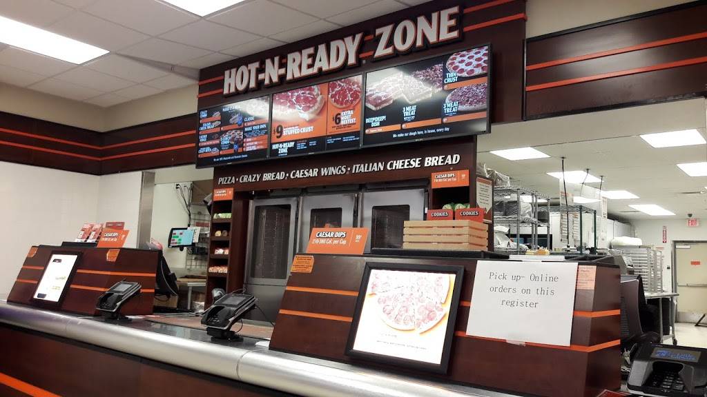 Little Caesars Pizza | meal takeaway | 3030 22nd Ave N, St. Petersburg, FL 33701, USA | 7273172081 OR +1 727-317-2081