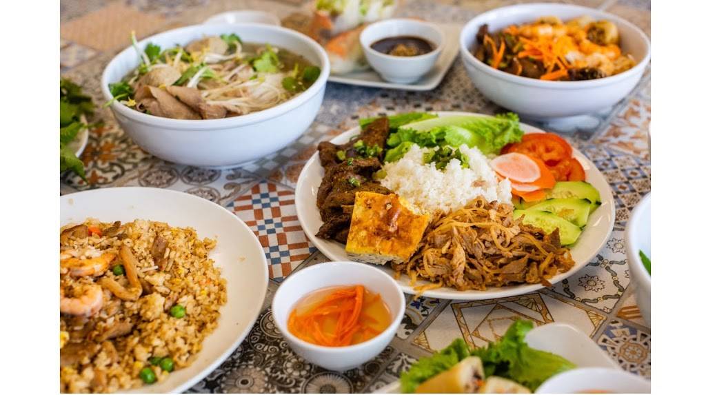 Pho Dinh Vietnamese Cuisine | restaurant | 9515 N Lamar Blvd Suite #156, Austin, TX 78753, USA | 5126605042 OR +1 512-660-5042