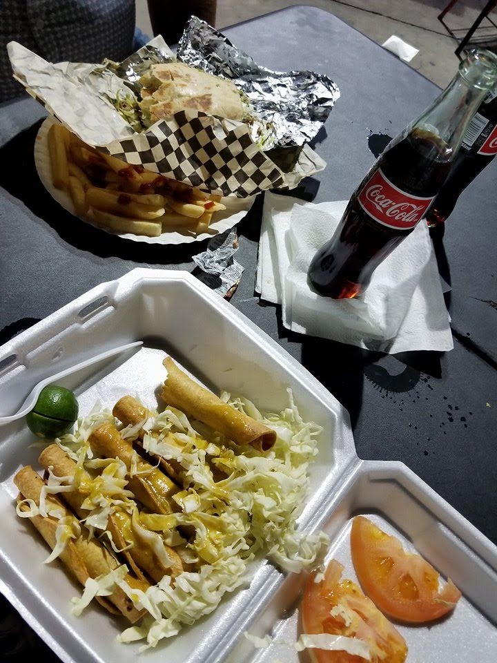 BeMont Food Truck | restaurant | 9109 McPherson Rd, Laredo, TX 78045, USA | 9568984378 OR +1 956-898-4378