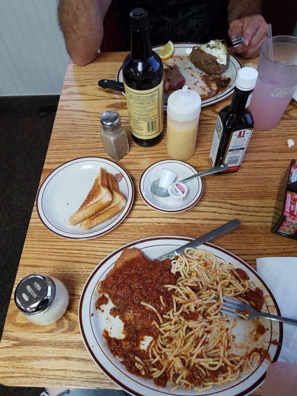 Rosies Family Restaurant | restaurant | 42753 N Ridge Rd, Elyria, OH 44035, USA | 4403246858 OR +1 440-324-6858