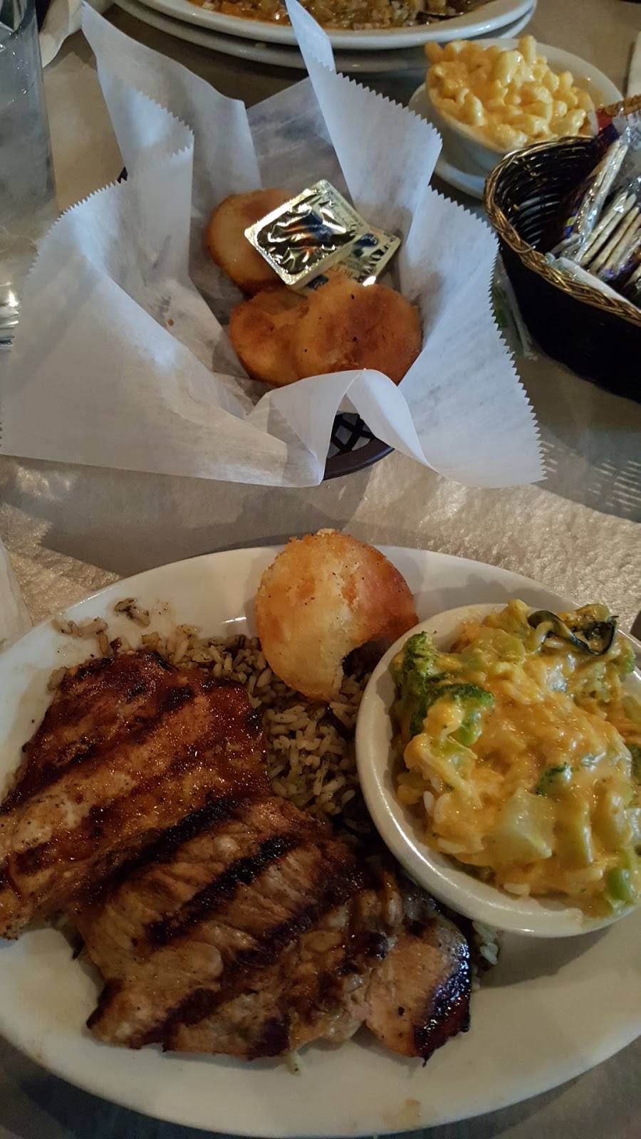 Mister Bs | restaurant | 6655 Poplar Ave, Germantown, TN 38138, USA | 9017515262 OR +1 901-751-5262