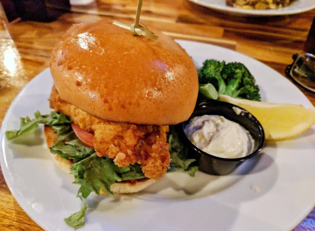 OLD BEACH TAVERN | restaurant | 3020 Virginia Beach Blvd Suite #3022, Virginia Beach, VA 23452, USA | 7574981112 OR +1 757-498-1112