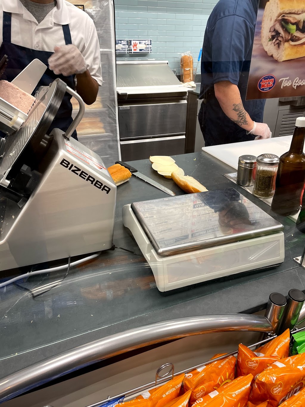 Jersey Mikes Subs | restaurant | 660 W Crossville Rd Suite 120, Roswell, GA 30075, USA | 6789420392 OR +1 678-942-0392