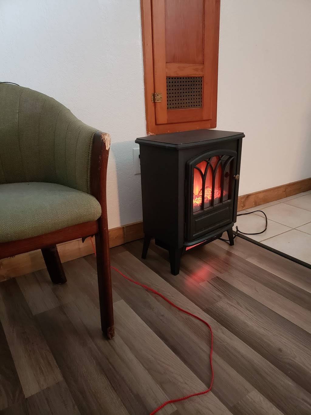 Gulfway Motel & Restaurant | restaurant | 1365 TX-124, High Island, TX 77623, USA | 4092865217 OR +1 409-286-5217