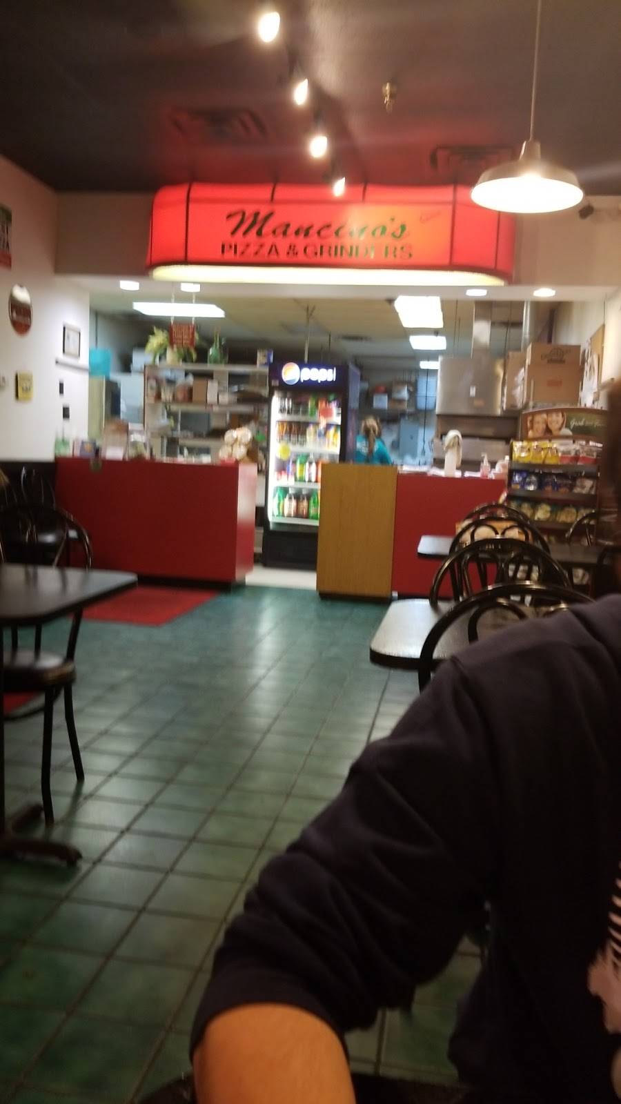 Mancinos Pizza & Grinders | restaurant | 814 W State St, Hastings, MI 49058, USA | 2699459900 OR +1 269-945-9900