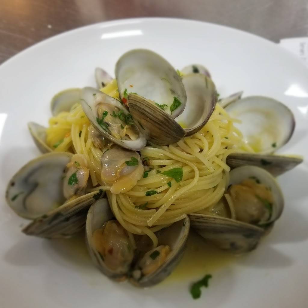 Paolas Osteria | restaurant | 1246 Madison Ave, New York, NY 10128, USA | 2129235820 OR +1 212-923-5820