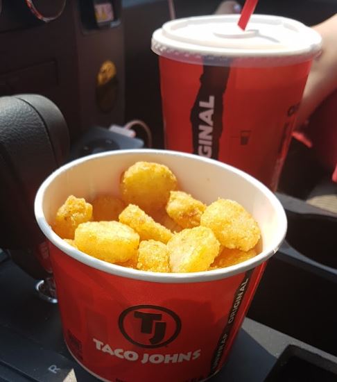 Taco Johns | restaurant | 701 W Vineyard Dr, Kennewick, WA 99336, USA | 5095862964 OR +1 509-586-2964