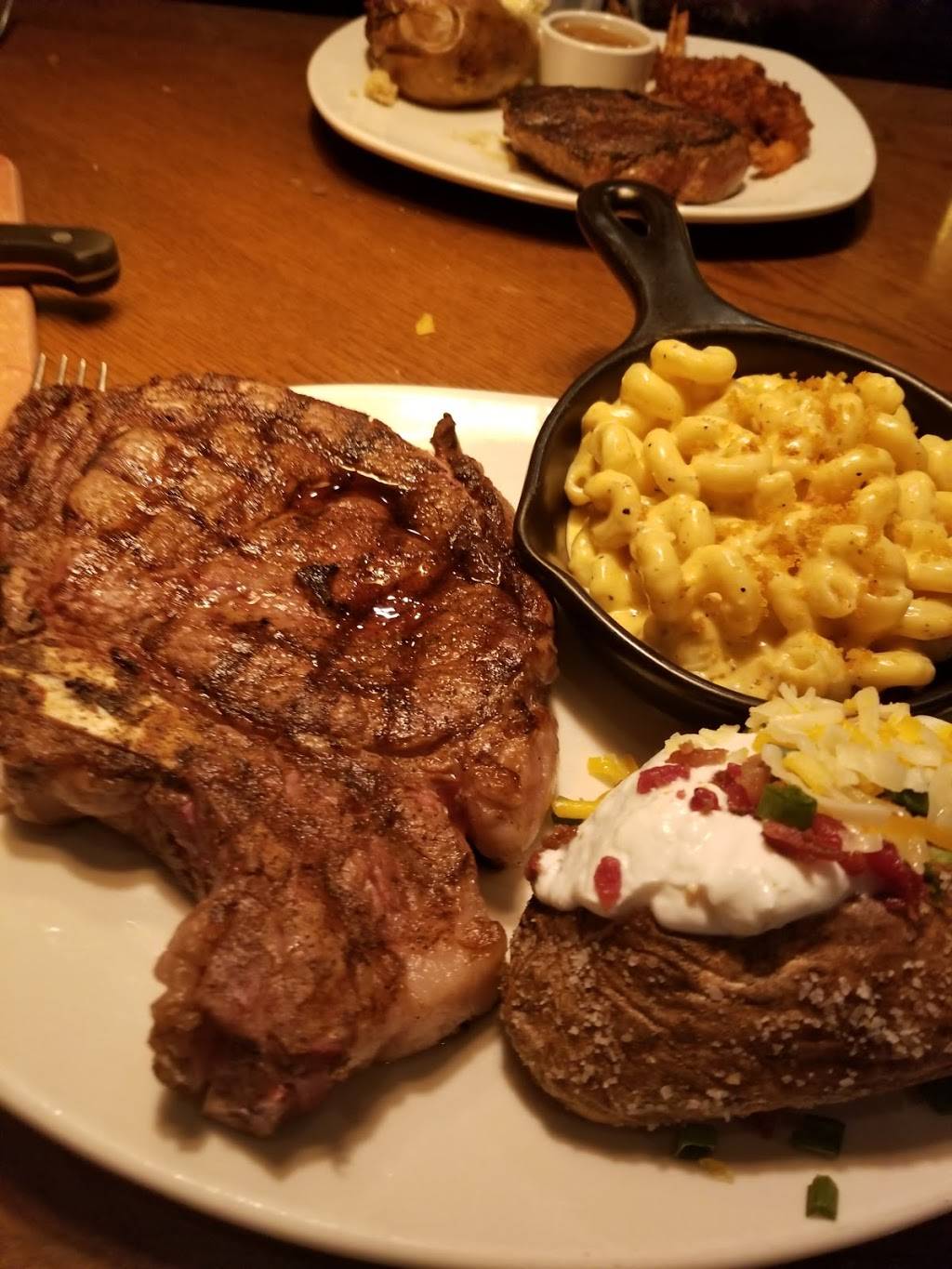 Outback Steakhouse | restaurant | 4621 Shelbyville Rd, Louisville, KY 40207, USA | 5028954329 OR +1 502-895-4329