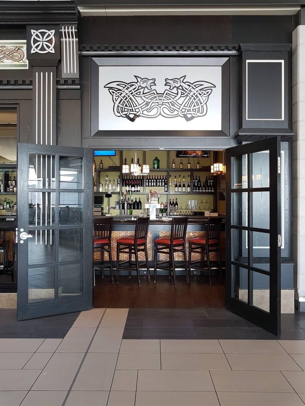 DArcy McGees | restaurant | 1000 Airport Parkway Private, Ottawa, ON K1V 9B4, Canada | 6132482174 OR +1 613-248-2174