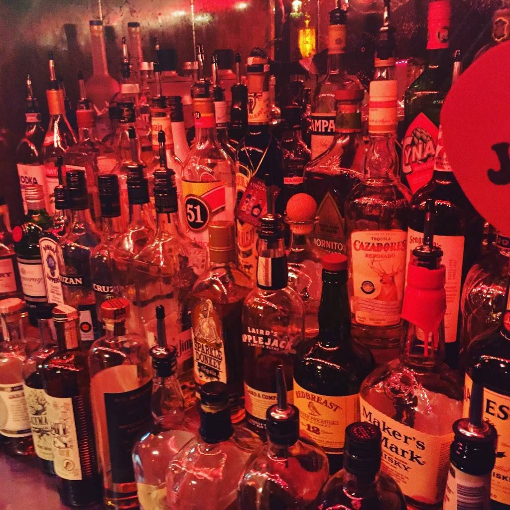 Zodiac Supper Club | night club | 1116 M.L.K. Jr Way, Tacoma, WA 98405, USA | 2533271891 OR +1 253-327-1891