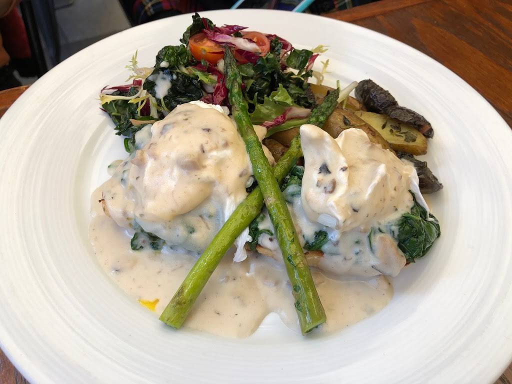 Francos Italian Restaurant | bakery | 4453 W Cerritos Ave, Cypress, CA 90630, USA | 7147619040 OR +1 714-761-9040