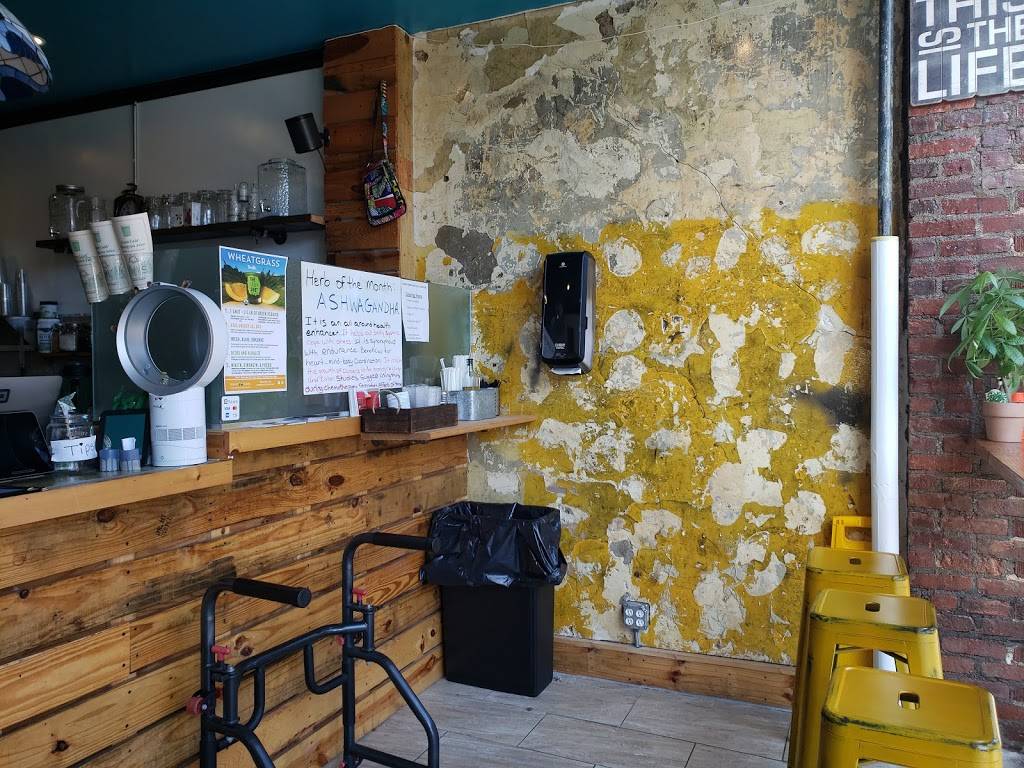 Fresh Remedy Health And Juice Bar | restaurant | 354 Rogers Ave, Brooklyn, NY 11225, USA | 7182822431 OR +1 718-282-2431