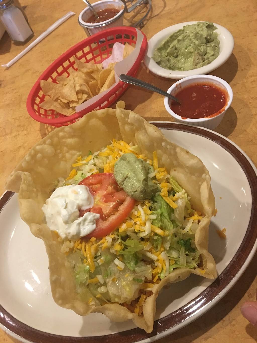 Lucys Mexican Restaurant | restaurant | 4151 N Sierra Way, San Bernardino, CA 92407, USA | 9098834638 OR +1 909-883-4638