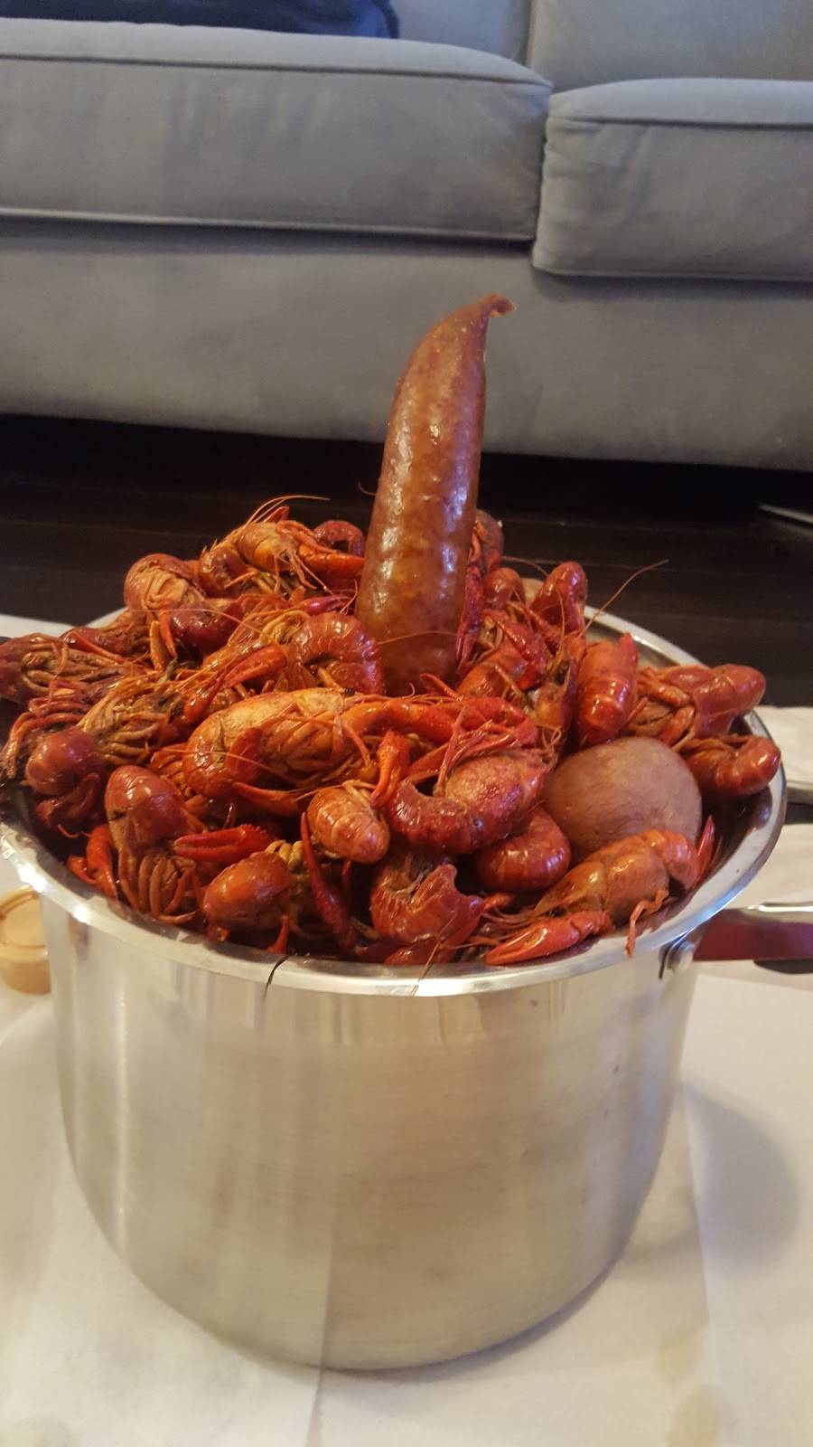 BOIL HOUSE | restaurant | 606 E 11th St, Houston, TX 77008, USA | 7138803999 OR +1 713-880-3999