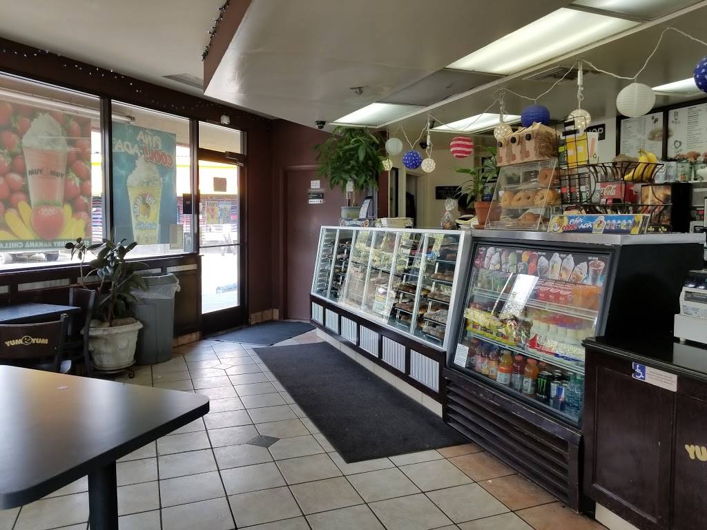 Yum Yum Donuts | bakery | 3671 Franklin Blvd, Sacramento, CA 95818, USA | 9164539193 OR +1 916-453-9193