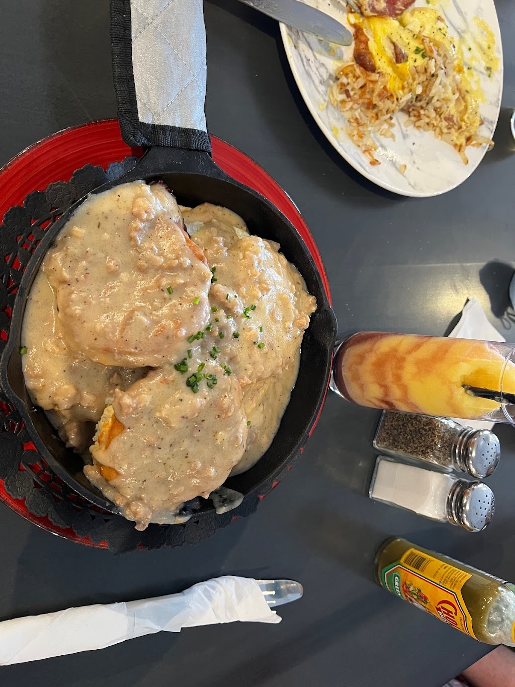 Netta Chetas on Mill | restaurant | 3224 S Mill Ave, Tempe, AZ 85282, USA | 4809121711 OR +1 480-912-1711