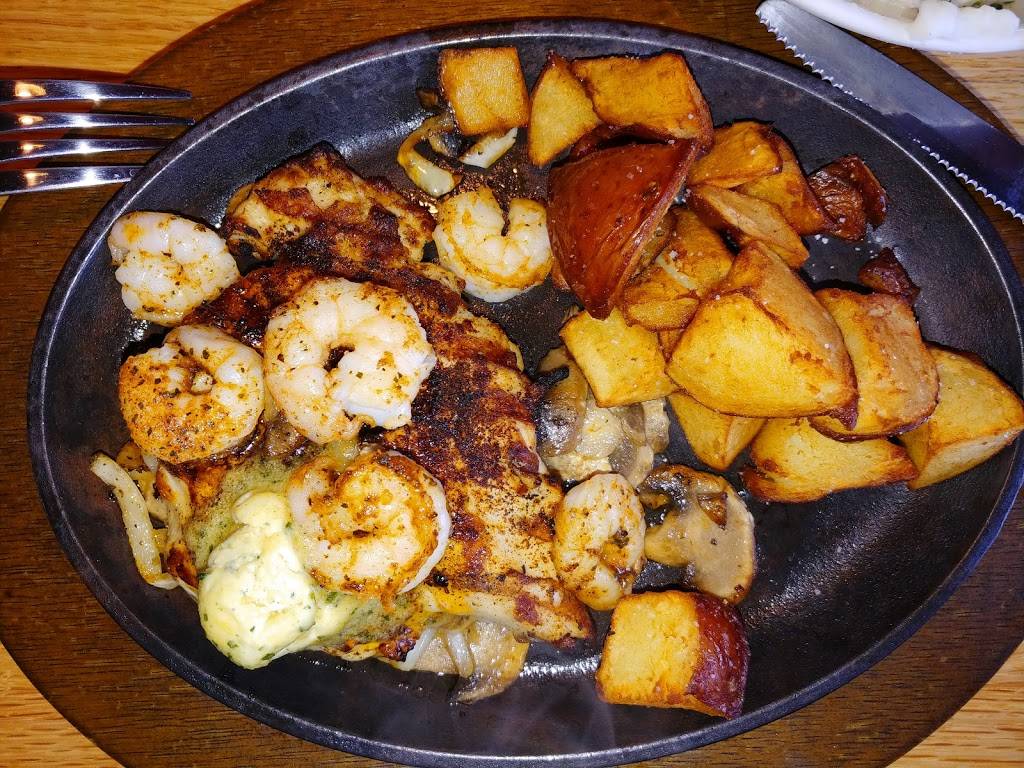 Applebees Grill + Bar | restaurant | 47900 Grand River Ave, Novi, MI 48374, USA | 2484491592 OR +1 248-449-1592