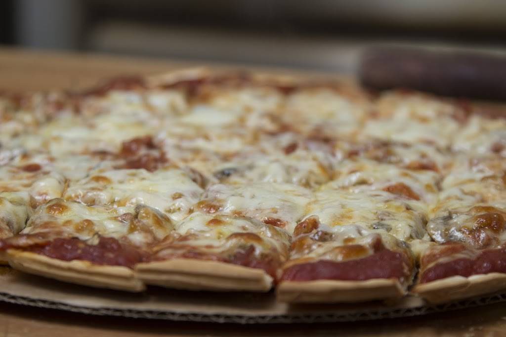 Riverside Pizzeria | restaurant | 98 E Genesee St, Iron River, MI 49935, USA | 9062659944 OR +1 906-265-9944