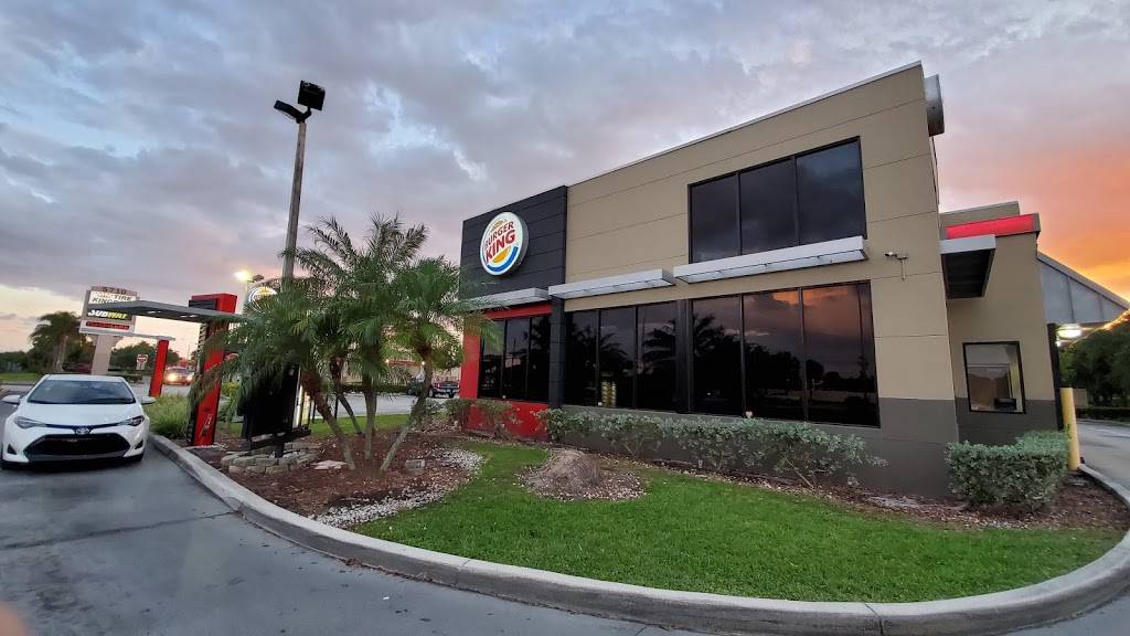 Burger King | restaurant | 5711 NW 176th St, Hialeah, FL 33015, USA | 3058262599 OR +1 305-826-2599