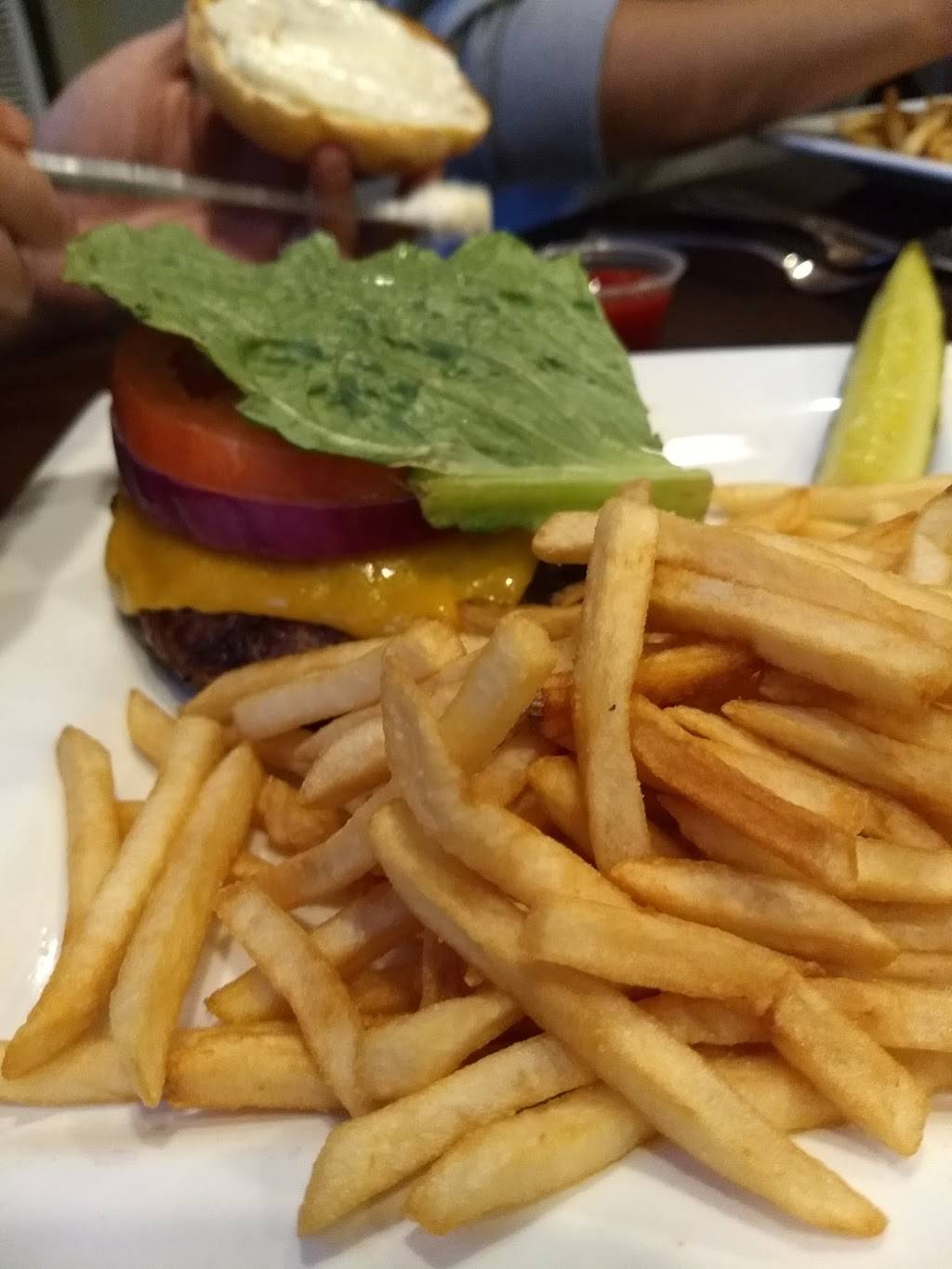 Canopy Mediterranean Grill | restaurant | 10660 Carnegie Ave, Cleveland, OH 44106, USA | 2164562684 OR +1 216-456-2684