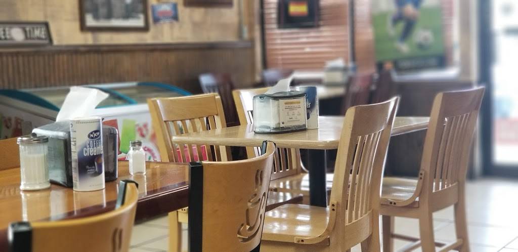 Pupuseria Centroamericana | restaurant | 3046 Lawrenceville Hwy # B, Lawrenceville, GA 30044, USA | 7706381111 OR +1 770-638-1111