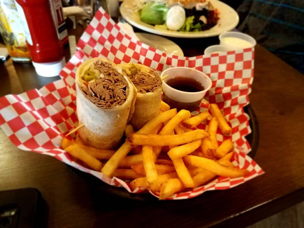 Nikos Pointers Saloon | restaurant | 106 S State St, Marengo, IL 60152, USA | 8155687955 OR +1 815-568-7955