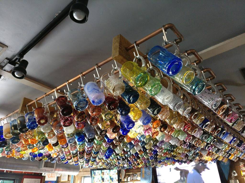 Rose Alley Ale House | restaurant | 94 Front St, New Bedford, MA 02740, USA | 5088585123 OR +1 508-858-5123