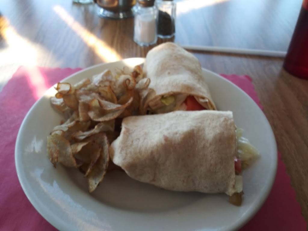 Eagles Landing Restaurant & Lounge | restaurant | 503 Airport Rd, Belle Vernon, PA 15012, USA | 7243798830 OR +1 724-379-8830