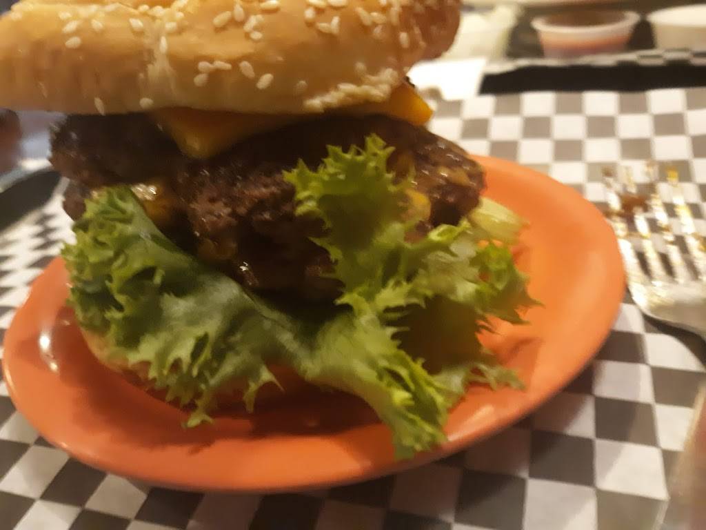 Stogeys Coney Island | restaurant | 2629 E 7th St #1673, Joplin, MO 64801, USA | 4176232020 OR +1 417-623-2020