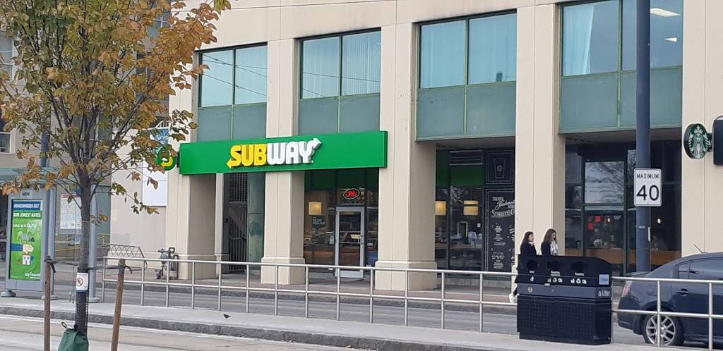 Subway | restaurant | 228 Queens Quay W Unit 1, Toronto, ON M5J 2X1, Canada | 4169773121 OR +1 416-977-3121