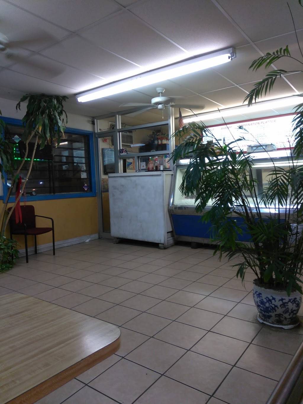 Navy Seafood | restaurant | 7274 Scott St, Houston, TX 77021, USA | 7137474950 OR +1 713-747-4950