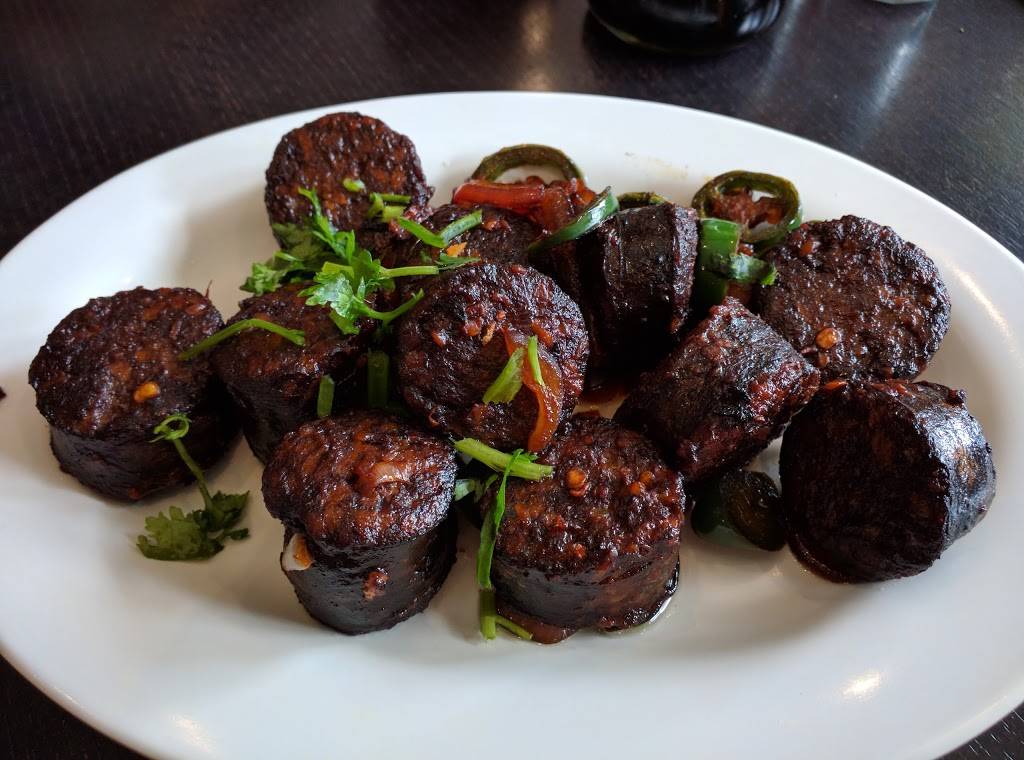 Himalayan Kitchen | restaurant | 1526 Queen St W, Toronto, ON M6R 1A4, Canada | 4165364138 OR +1 416-536-4138